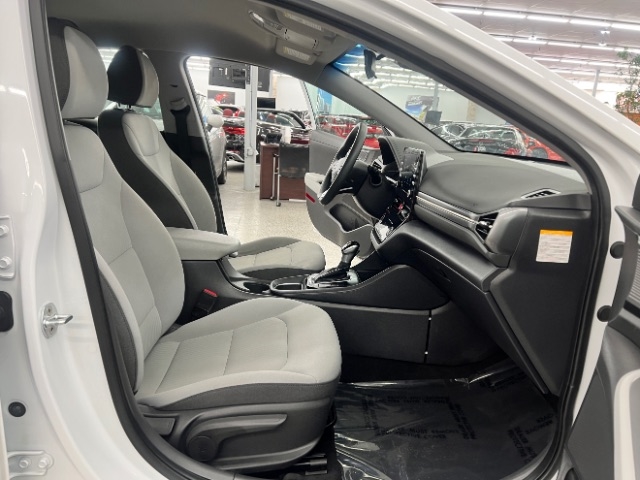 Hyundai Ioniq Hybrid Blue Hatchback 2022 Hyundai Ioniq Hybrid Blue Hatchback 2022