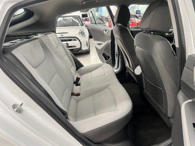 Hyundai Ioniq Hybrid Blue Hatchback 2022 Hyundai Ioniq Hybrid Blue Hatchback 2022