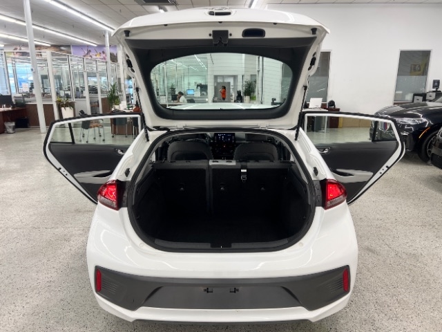 Hyundai Ioniq Hybrid Blue Hatchback 2022 Hyundai Ioniq Hybrid Blue Hatchback 2022