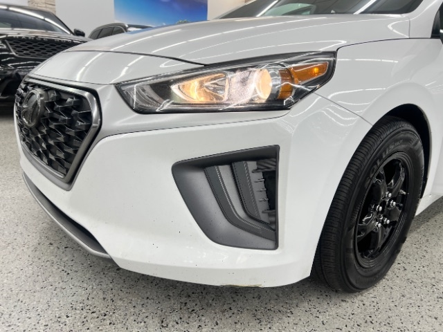 Hyundai Ioniq Hybrid Blue Hatchback 2022 Hyundai Ioniq Hybrid Blue Hatchback 2022