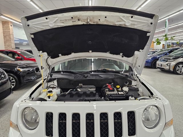 Jeep Patriot FWD 4dr Sport 2012 Jeep Patriot FWD 4dr Sport 2012