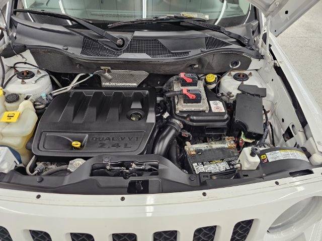 Jeep Patriot FWD 4dr Sport 2012 Jeep Patriot FWD 4dr Sport 2012