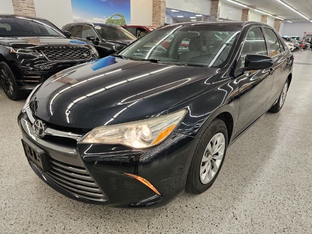 2015 Toyota Camry 4dr Sdn I4 Auto XLE (Natl)