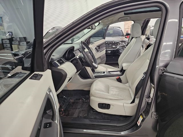 Land Rover Discovery Sport AWD 4dr HSE 2016 Land Rover Discovery Sport AWD 4dr HSE 2016