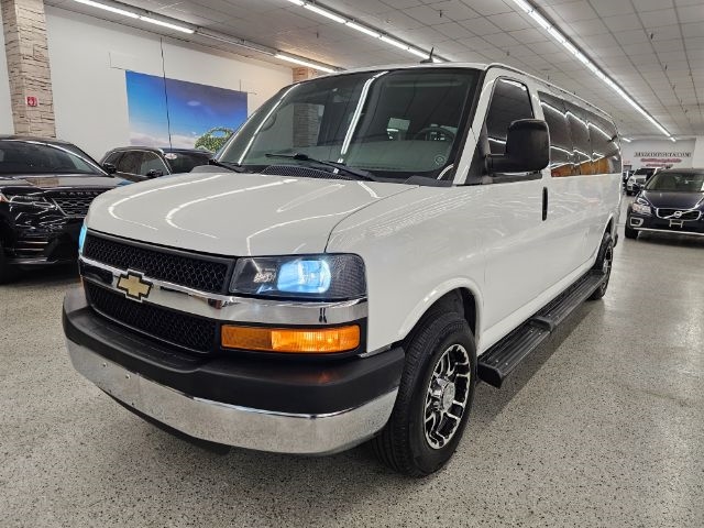 Chevrolet Express Passenger RWD 3500 155" 1LT 2012 Chevrolet Express Passenger RWD 3500 155" 1LT 2012