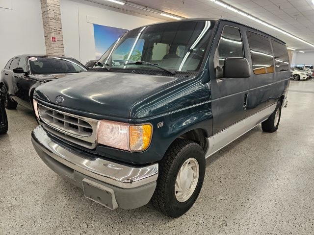 Ford Econoline Wagon E-150 XLT 2000 Ford Econoline Wagon E-150 XLT 2000