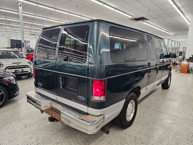 Ford Econoline Wagon E-150 XLT 2000 Ford Econoline Wagon E-150 XLT 2000