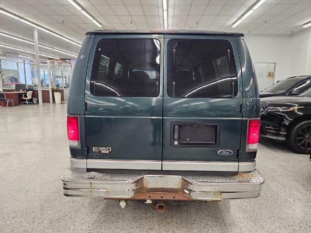 Ford Econoline Wagon E-150 XLT 2000 Ford Econoline Wagon E-150 XLT 2000