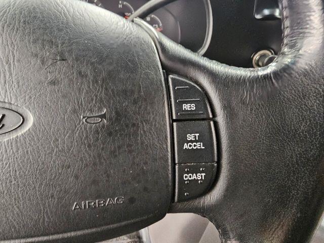 Ford Econoline Wagon E-150 XLT 2000