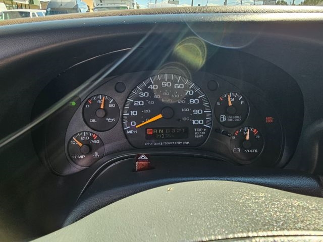 GMC Savana Passenger 2500 135" WB 2000 GMC Savana Passenger 2500 135" WB 2000