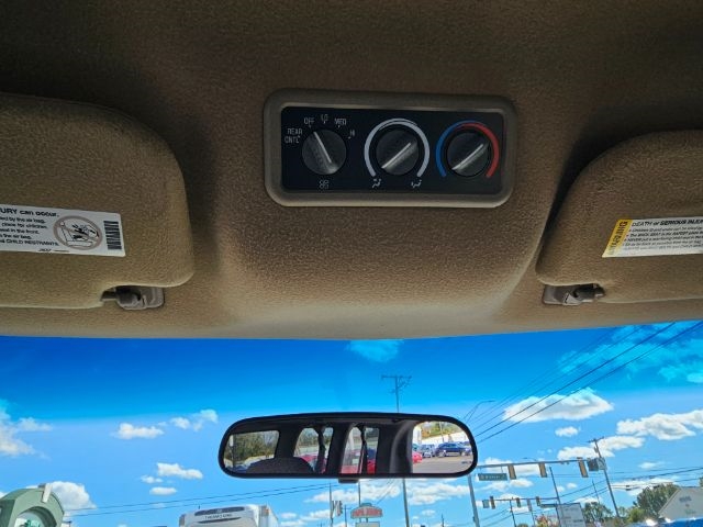 GMC Savana Passenger 2500 135" WB 2000 GMC Savana Passenger 2500 135" WB 2000