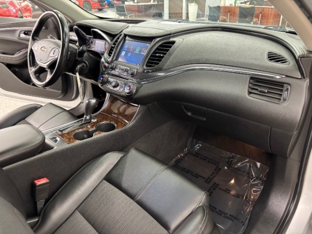 Chevrolet Impala 4dr Sdn LT w/1LT 2014 Chevrolet Impala 4dr Sdn LT w/1LT 2014