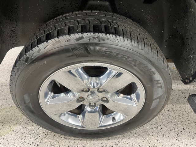 RAM 1500 4WD Crew Cab 140.5" Big Horn 2016 RAM 1500 4WD Crew Cab 140.5" Big Horn 2016