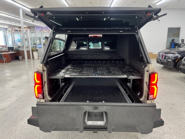 Chevrolet Colorado 4WD Crew Cab ZR2 2024 Chevrolet Colorado 4WD Crew Cab ZR2 2024