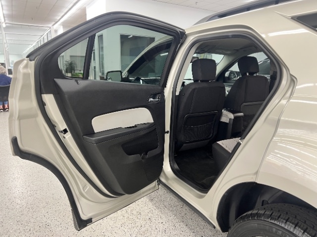 Chevrolet Equinox FWD 4dr LT w/1LT 2015 Chevrolet Equinox FWD 4dr LT w/1LT 2015