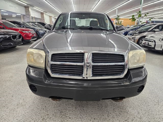 Dodge Dakota 2dr Club Cab 131" WB 4WD ST 2005 Dodge Dakota 2dr Club Cab 131" WB 4WD ST 2005