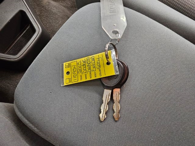 Dodge Dakota 2dr Club Cab 131" WB 4WD ST 2005 Dodge Dakota 2dr Club Cab 131" WB 4WD ST 2005