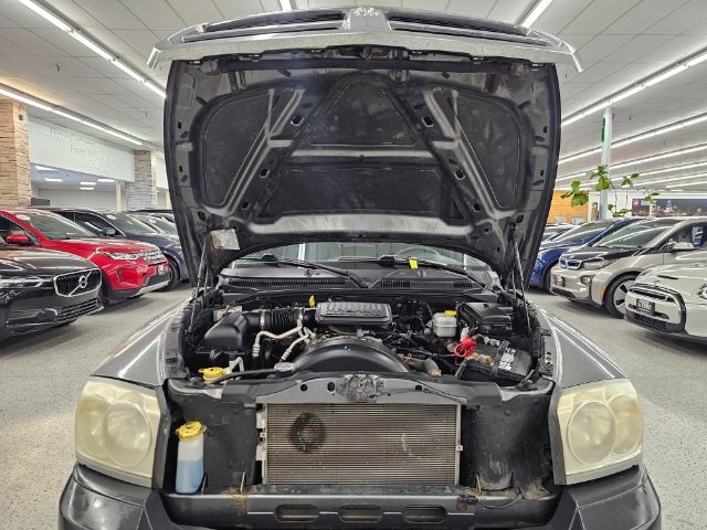 Dodge Dakota 2dr Club Cab 131" WB 4WD ST 2005 Dodge Dakota 2dr Club Cab 131" WB 4WD ST 2005