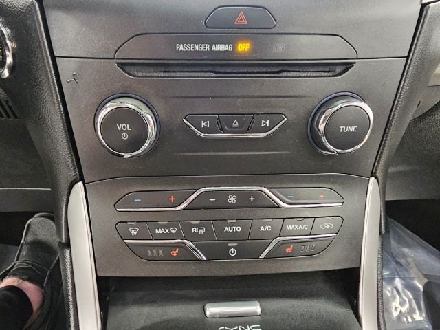 Ford Edge 4dr SEL AWD 2016 Ford Edge 4dr SEL AWD 2016