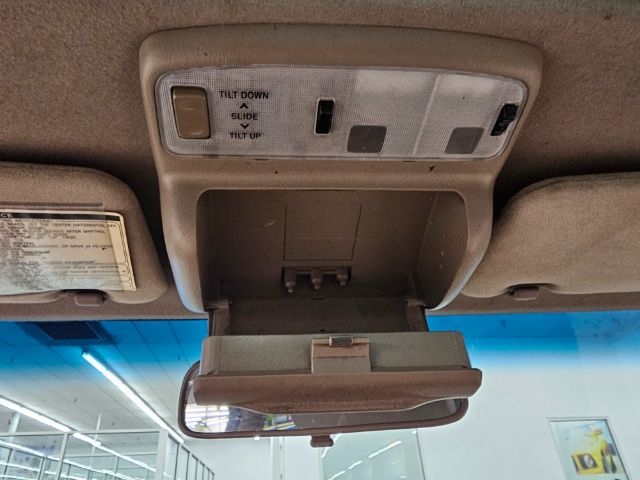 Toyota 4Runner 4dr SR5 3.4L Auto 4WD (Natl) 2002 Toyota 4Runner 4dr SR5 3.4L Auto 4WD (Natl) 2002