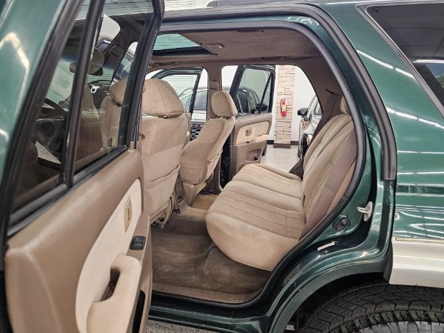 Toyota 4Runner 4dr SR5 3.4L Auto 4WD (Natl) 2002 Toyota 4Runner 4dr SR5 3.4L Auto 4WD (Natl) 2002