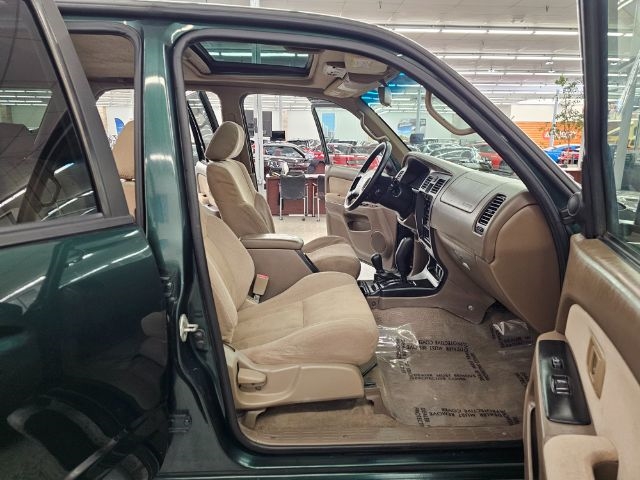 Toyota 4Runner 4dr SR5 3.4L Auto 4WD (Natl) 2002 Toyota 4Runner 4dr SR5 3.4L Auto 4WD (Natl) 2002