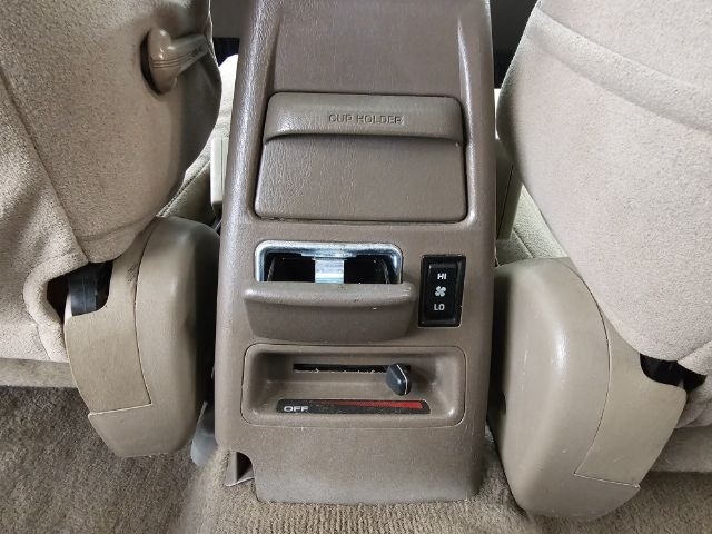 Toyota 4Runner 4dr SR5 3.4L Auto 4WD (Natl) 2002 Toyota 4Runner 4dr SR5 3.4L Auto 4WD (Natl) 2002