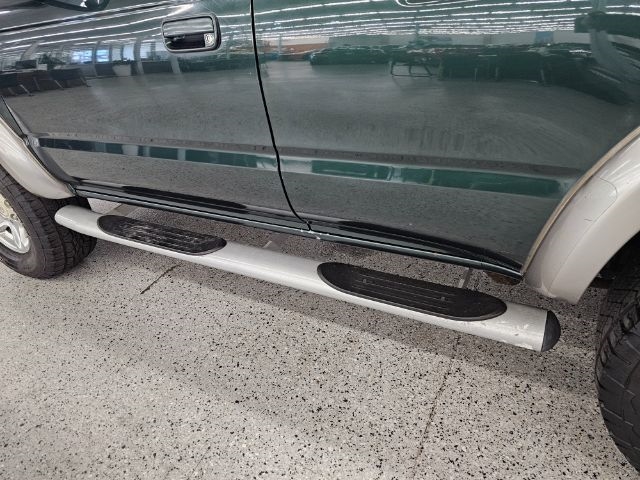 Toyota 4Runner 4dr SR5 3.4L Auto 4WD (Natl) 2002 Toyota 4Runner 4dr SR5 3.4L Auto 4WD (Natl) 2002