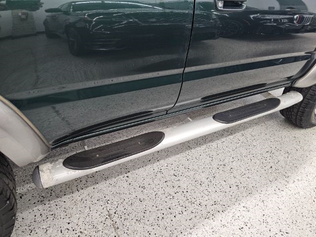 Toyota 4Runner 4dr SR5 3.4L Auto 4WD (Natl) 2002 Toyota 4Runner 4dr SR5 3.4L Auto 4WD (Natl) 2002