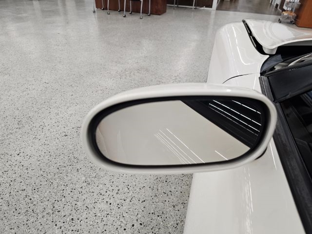 Chevrolet Corvette 2dr Cpe 2001 Chevrolet Corvette 2dr Cpe 2001