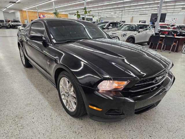 Ford Mustang 2dr Cpe V6 2012 Ford Mustang 2dr Cpe V6 2012