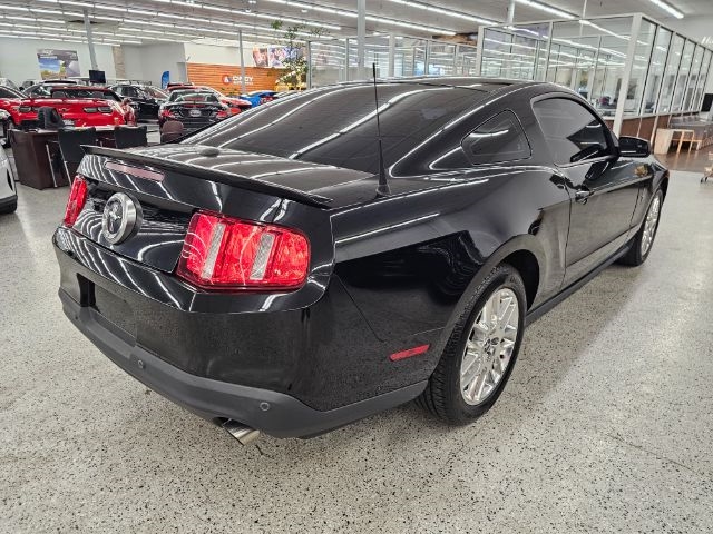 Ford Mustang 2dr Cpe V6 2012 Ford Mustang 2dr Cpe V6 2012