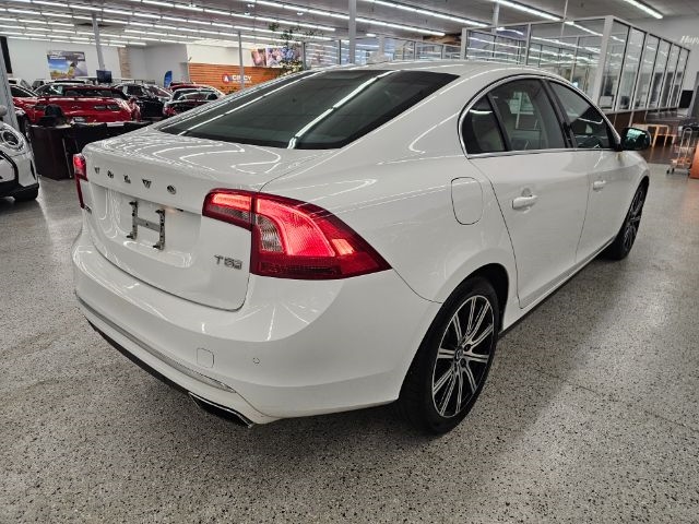 Volvo S60 Inscription 4dr Sdn T5 Drive-E Premier FWD 2016 Volvo S60 Inscription 4dr Sdn T5 Drive-E Premier FWD 2016