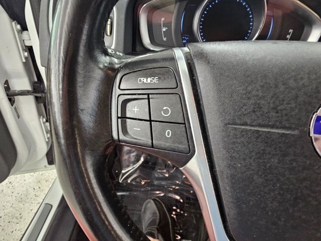 Volvo S60 Inscription 4dr Sdn T5 Drive-E Premier FWD 2016 Volvo S60 Inscription 4dr Sdn T5 Drive-E Premier FWD 2016