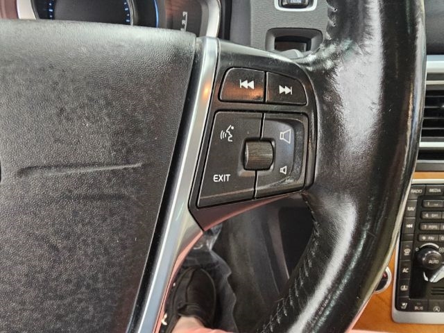 Volvo S60 Inscription 4dr Sdn T5 Drive-E Premier FWD 2016 Volvo S60 Inscription 4dr Sdn T5 Drive-E Premier FWD 2016