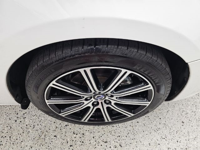 Volvo S60 Inscription 4dr Sdn T5 Drive-E Premier FWD 2016 Volvo S60 Inscription 4dr Sdn T5 Drive-E Premier FWD 2016