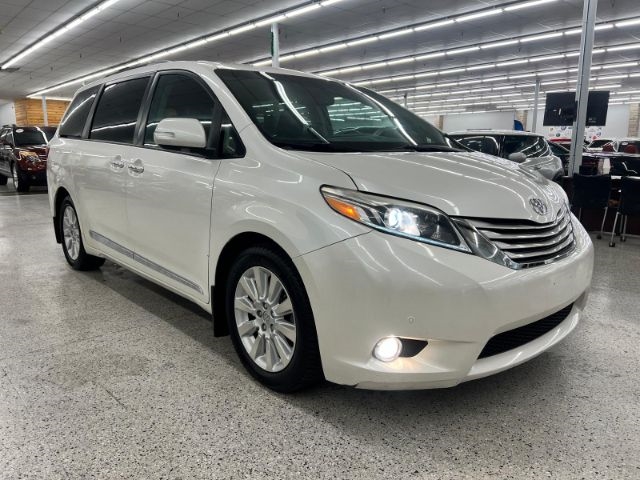 Toyota Sienna 5dr 8-Pass Van XLE Premium FWD (Natl) 2015 Toyota Sienna 5dr 8-Pass Van XLE Premium FWD (Natl) 2015