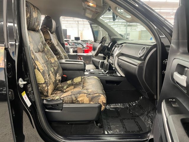 Toyota Tundra 4WD Truck CrewMax 5.7L FFV V8 6-Spd AT TRD Pro (Natl) 2015 Toyota Tundra 4WD Truck CrewMax 5.7L FFV V8 6-Spd AT TRD Pro (Natl) 2015