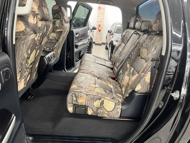 Toyota Tundra 4WD Truck CrewMax 5.7L FFV V8 6-Spd AT TRD Pro (Natl) 2015 Toyota Tundra 4WD Truck CrewMax 5.7L FFV V8 6-Spd AT TRD Pro (Natl) 2015