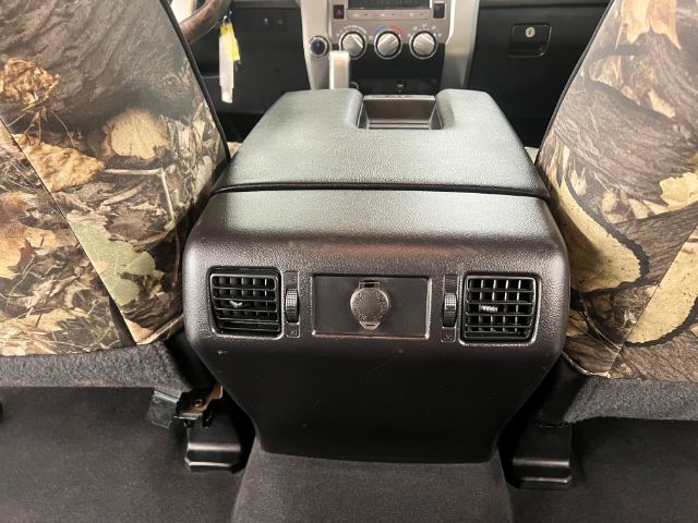 Toyota Tundra 4WD Truck CrewMax 5.7L FFV V8 6-Spd AT TRD Pro (Natl) 2015 Toyota Tundra 4WD Truck CrewMax 5.7L FFV V8 6-Spd AT TRD Pro (Natl) 2015