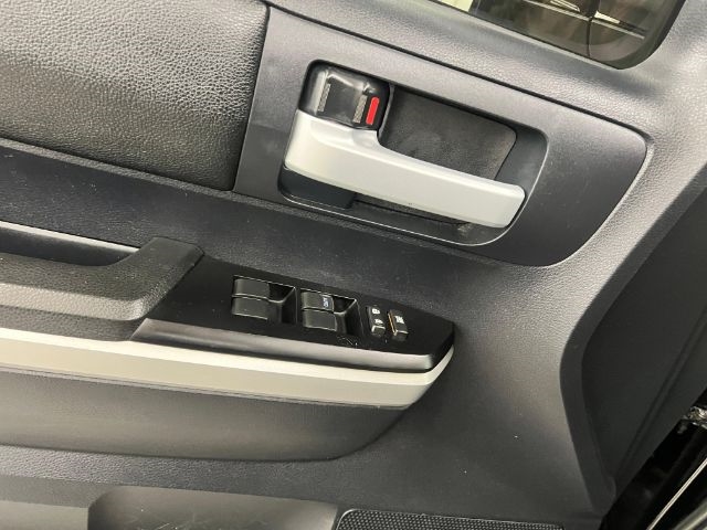 Toyota Tundra 4WD Truck CrewMax 5.7L FFV V8 6-Spd AT TRD Pro (Natl) 2015 Toyota Tundra 4WD Truck CrewMax 5.7L FFV V8 6-Spd AT TRD Pro (Natl) 2015