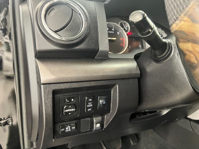 Toyota Tundra 4WD Truck CrewMax 5.7L FFV V8 6-Spd AT TRD Pro (Natl) 2015 Toyota Tundra 4WD Truck CrewMax 5.7L FFV V8 6-Spd AT TRD Pro (Natl) 2015