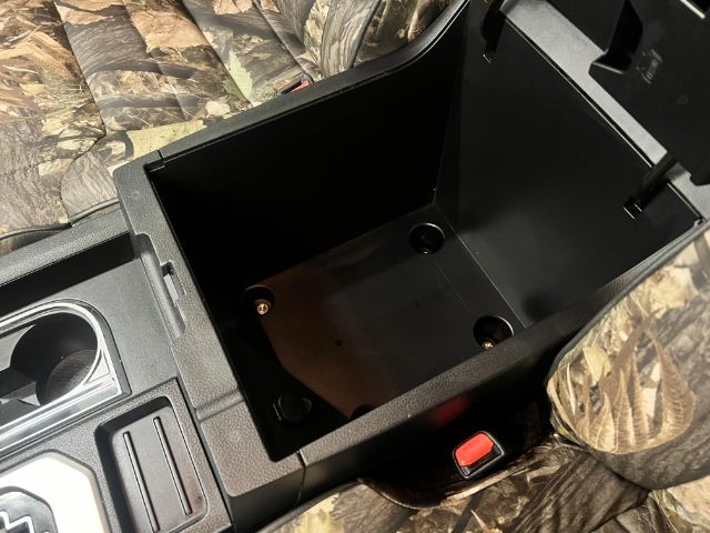 Toyota Tundra 4WD Truck CrewMax 5.7L FFV V8 6-Spd AT TRD Pro (Natl) 2015 Toyota Tundra 4WD Truck CrewMax 5.7L FFV V8 6-Spd AT TRD Pro (Natl) 2015