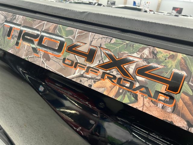 Toyota Tundra 4WD Truck CrewMax 5.7L FFV V8 6-Spd AT TRD Pro (Natl) 2015 Toyota Tundra 4WD Truck CrewMax 5.7L FFV V8 6-Spd AT TRD Pro (Natl) 2015