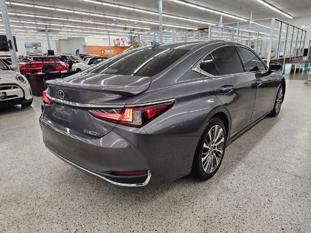 Lexus ES ES 300h FWD 2021 Lexus ES ES 300h FWD 2021