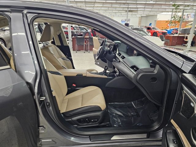 Lexus ES ES 300h FWD 2021 Lexus ES ES 300h FWD 2021