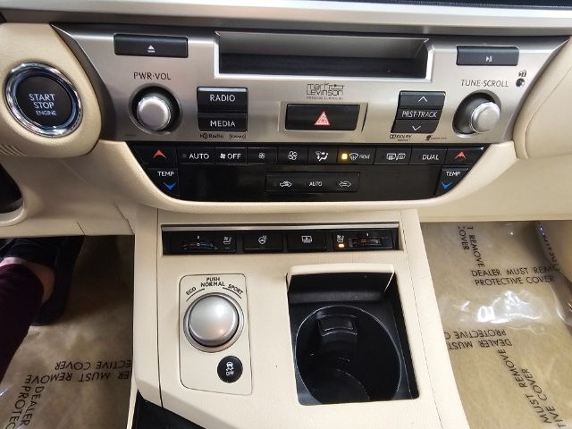 Lexus ES 350 4dr Sdn 2014 Lexus ES 350 4dr Sdn 2014