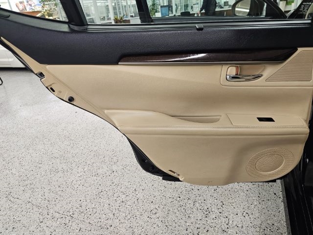 Lexus ES 350 4dr Sdn 2014 Lexus ES 350 4dr Sdn 2014