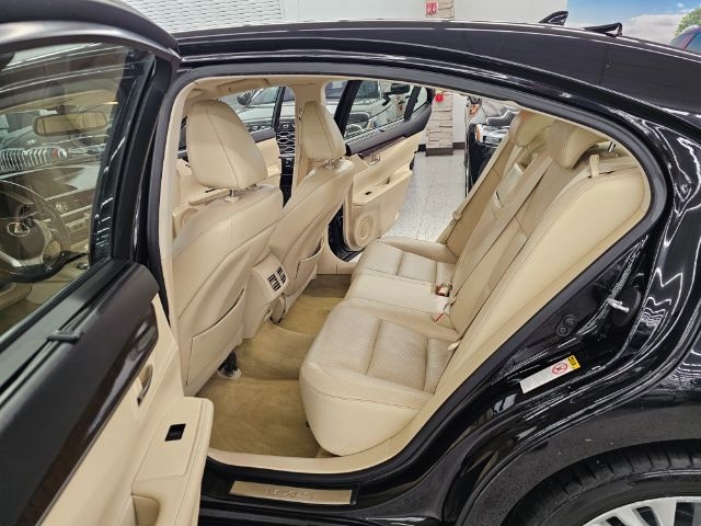 Lexus ES 350 4dr Sdn 2014 Lexus ES 350 4dr Sdn 2014