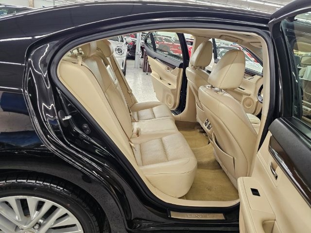 Lexus ES 350 4dr Sdn 2014 Lexus ES 350 4dr Sdn 2014